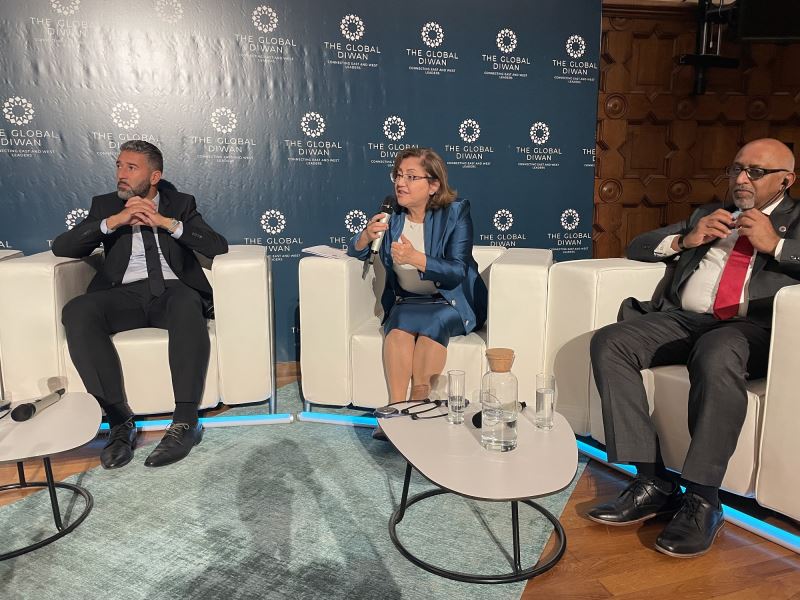 BAŞKAN ŞAHİN, GLOBAL DİWAN TOPLANTISINDA TÜRKİYE VE GAZİANTEP’İ ANLATTI