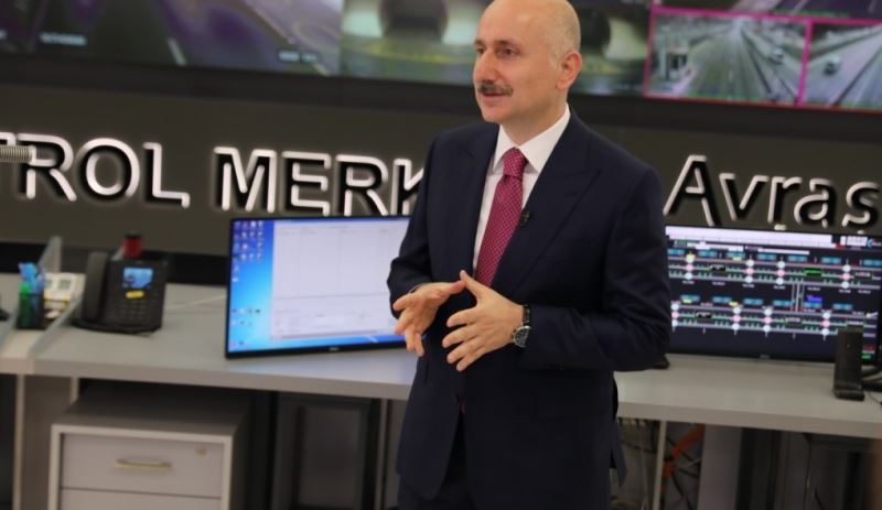 ULAŞTIRMA VE ALTYAPI BAKANI KARAİSMAİLOĞLU: AVRASYA TÜNELİNDEN BİR HAFTADA 455 BİNDEN FAZLA ARAÇ GEÇTİ