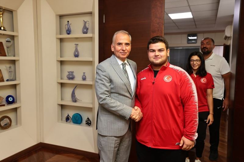 Bizim çocuklardan Balkan 3’lüğü