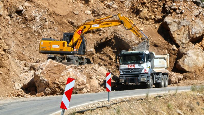 Fırnız’ın Sarp Yollarında Ulaşım Kolaylaşıyor