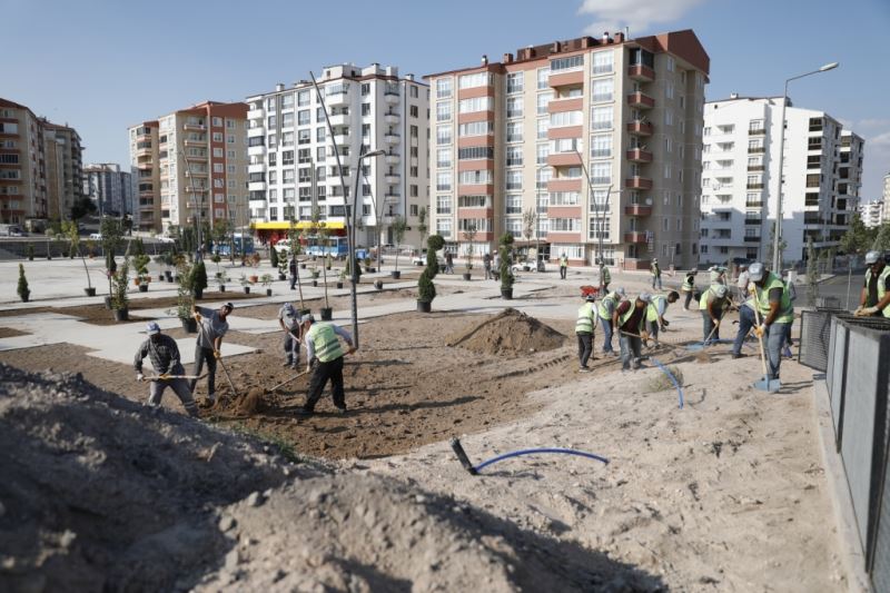 Cevher Dudayev Mahallesi’ndeki Parkın Yapımı Sürüyor