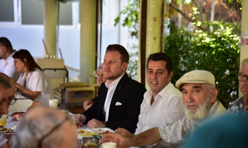 Huzurevi Sakinleri ile Kahvaltılı Buluşma