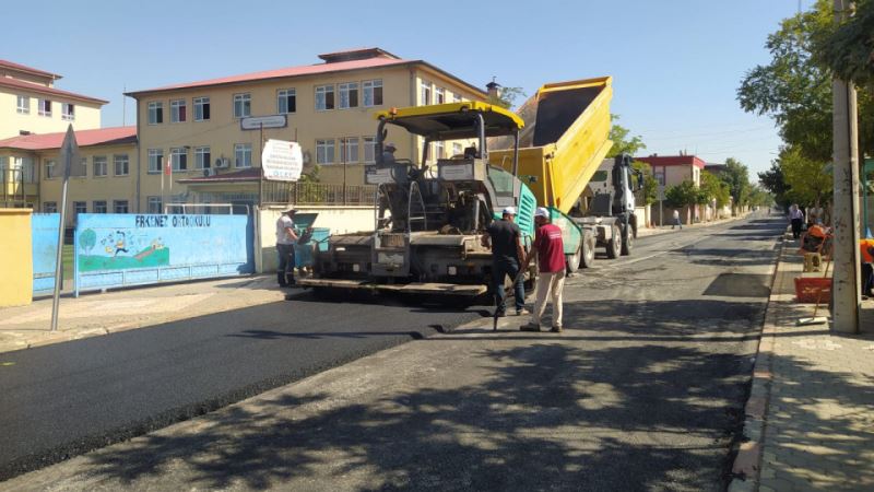 Erkenez Mahallesi’nin Ulaşım Standardı Artırılıyor