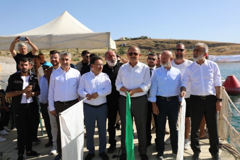 BAŞKAN ÇOLAKBAYRAKDAR; 