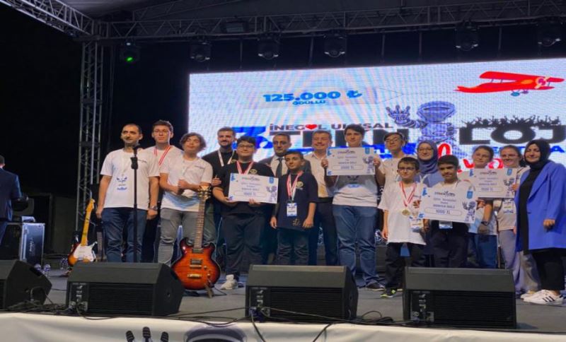 Büyükşehir Lıvıng Lab Ekibi Şanlıurfa’ya Ödüllerle Dönüyor