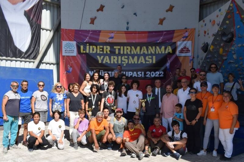 Lider tırmanma yarışması nefes kesti