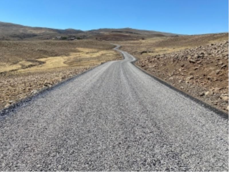 Kırsal mahallelerde 428 kilometre yol asfaltlandı