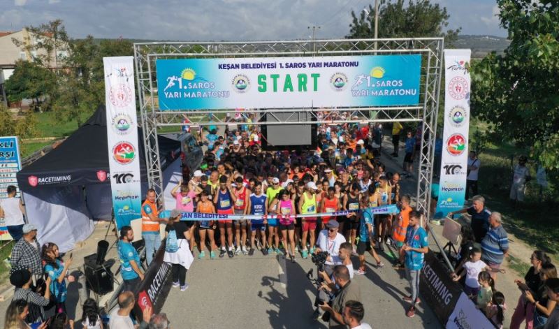 1. Saros Yarı Maratonu yapıldı