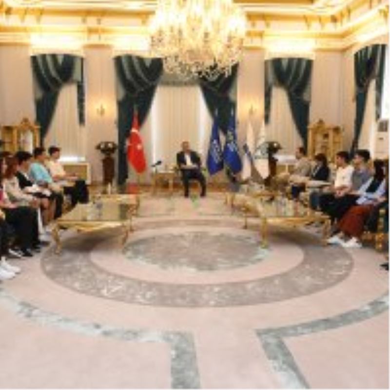 BUSMEK’le üniversite hayalleri gerçek oldu