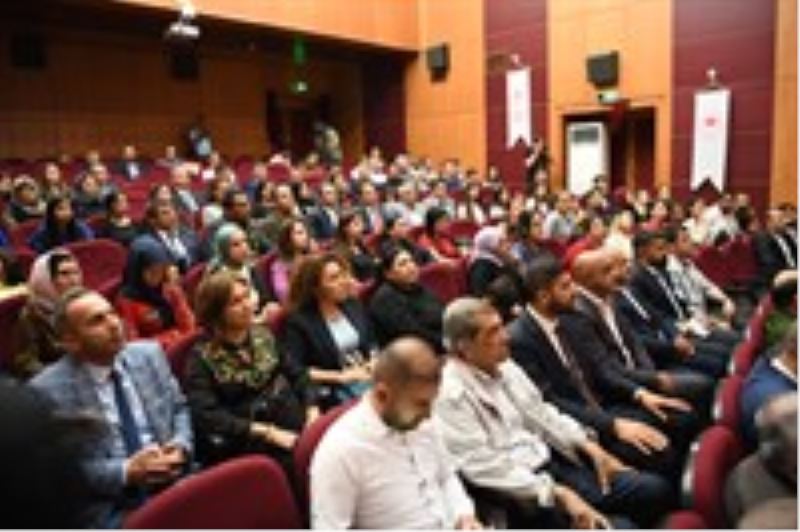 Tarım ve Orman Bakan Yrd. Sn. Ebubekir Gizligider ve Vali/Belediye Başkan Vekilimiz Sn. İdris Akbıyık Kız Kardeşim Projesi programına katıldılar