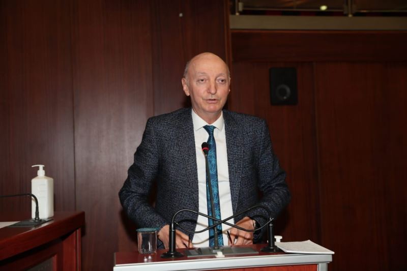 ÖZMURAL: NE EVET DEMEYE CESARETİNİZ VAR NE DE HAYIR DEMEYE
