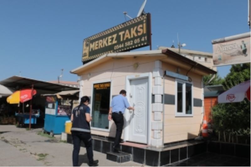 22 TAKSİ DURAĞINDA 139 TAKSİ HİZMET VERİYOR