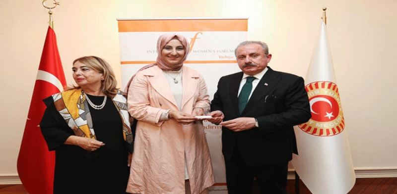 BAŞKAN ÇAKMAK, KADIN LİDERLER ÖDÜLÜNE LAYIK GÖRÜLDÜ