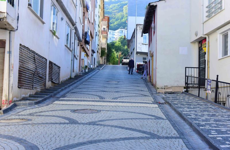 ALTINORDU’NUN KADİM MAHALLELERİ, TARİHİ DOKUYA UYGUN OLARAK YENİDEN AYAĞA KALKIYOR