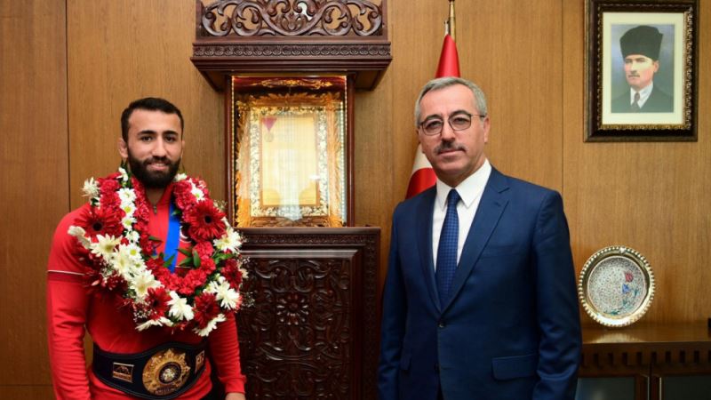 “Madalyalı Şehrimize 23 Yıl Aradan Sonra Dünya Şampiyonluğu Geldi”