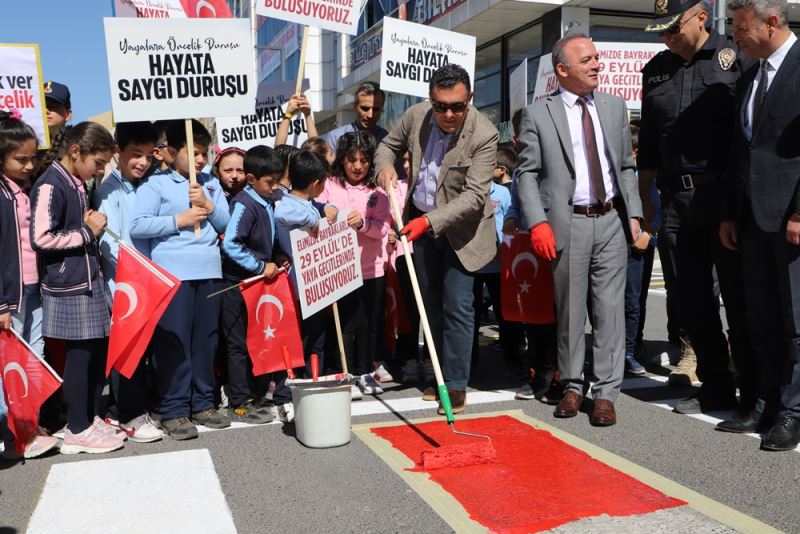 BAŞKAN DEMİR, 