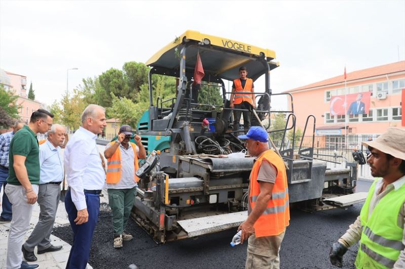 Başkan Zolan, Kayalık Caddesi’ndeki çalışmaları inceledi