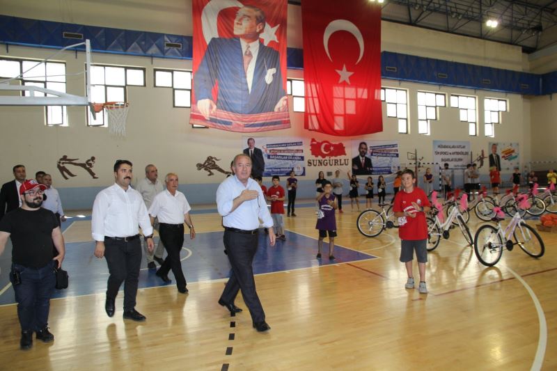 Başkan Amcaları Sözünü Tuttu.