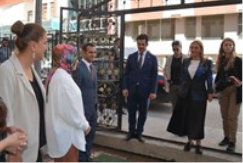 Üreten Kadınlarımızın daima yanındayız