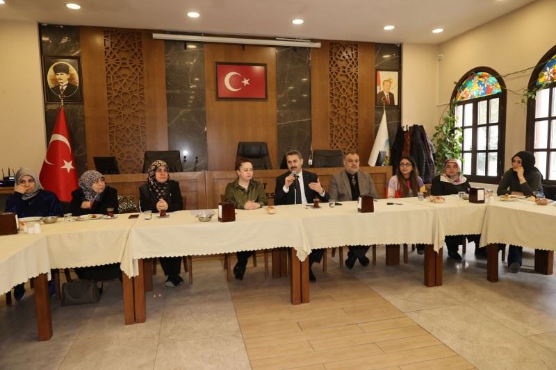 BAŞKAN EROĞLU: “HANIM KARDEŞLERİMİZİN ÇALIŞMALARINI GÜÇLENDİRECEĞİZ”