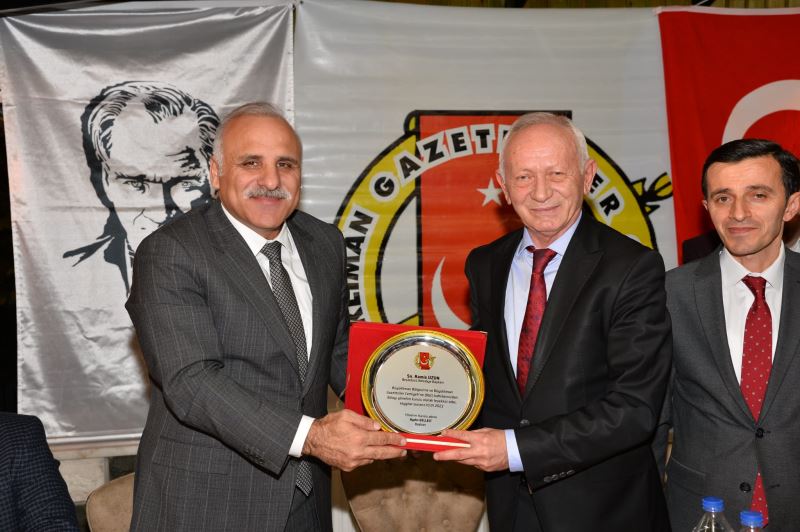 BAŞKAN ZORLUOĞLU BÜYÜKLİMAN GAZETECİLERİ İLE BİR ARAYA GELDİ