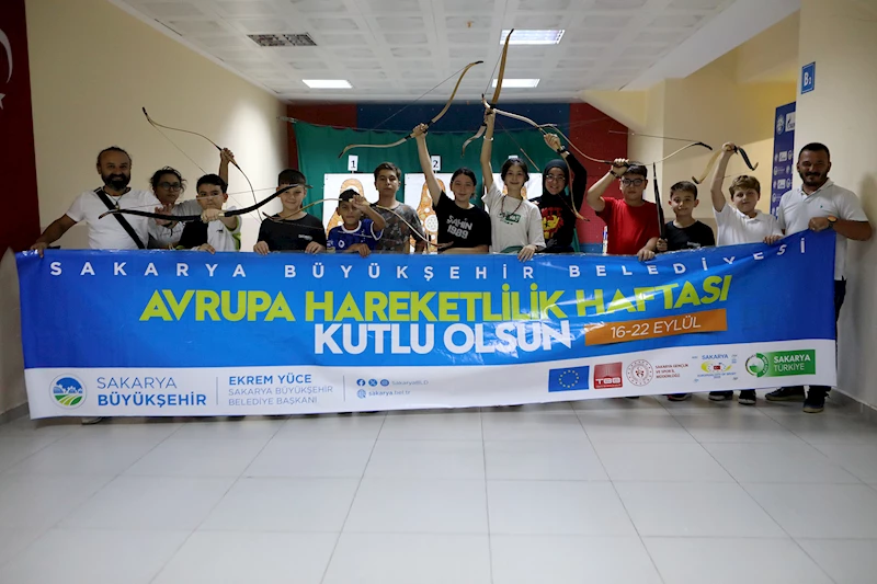 Büyükşehir’in minik okçuları nefes kesti