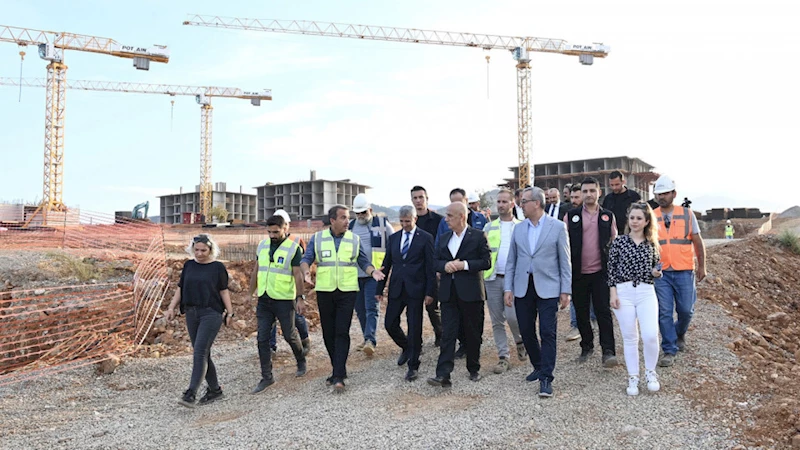 “Önsen’de Kalıcı Konutlar ve Şehir Hastanesinde Süreçler Hızla İlerliyor”