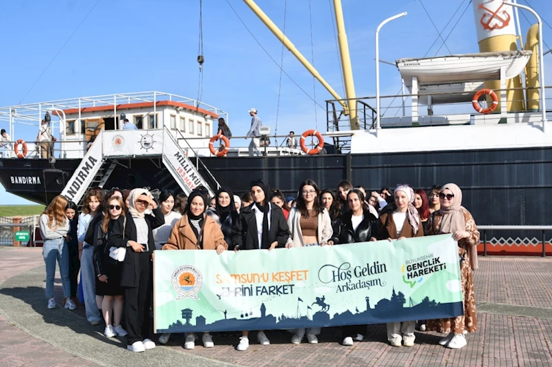 Büyükşehir yeni gelen öğrencilere kenti tanıtıyor