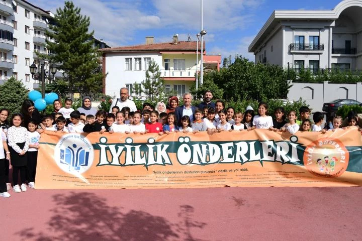 “Çocuklarımızı İyilik ve Yardımlaşma Anlayışı İle Büyütelim”