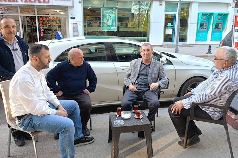 Başkan Vergili İstasyon Caddesindeki Esnaflar ile Bir Araya Geldi