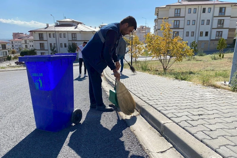 İlçemiz Temizlik İşleri Müdürlüğü ekiplerimiz 3