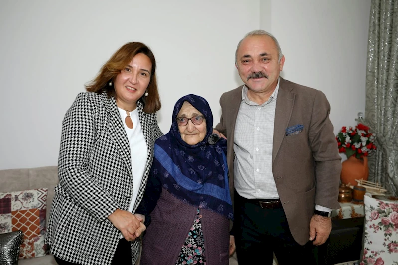 Çankırı’nın Yüz Yıllık Çınarına Anlamlı Ziyaret