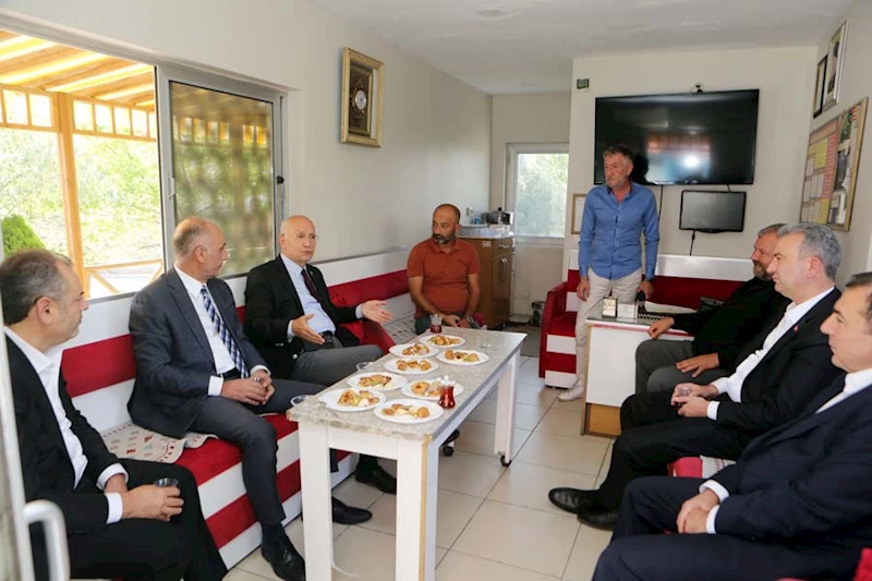 Yaşar’dan Esnaf Ziyareti
