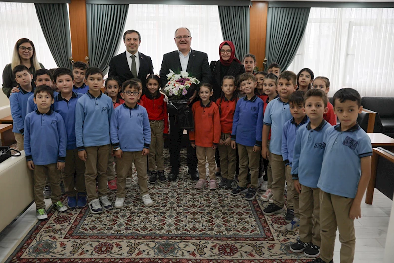 ÖĞRENCİLERDEN BAŞKANIMIZ BİLGİN’E ANLAMLI MEKTUP…