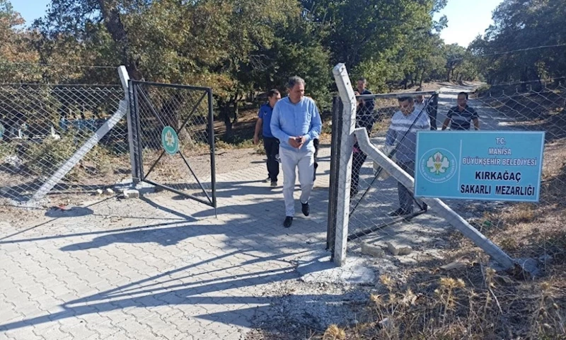 Kırkağaç’ta 2 Mahalle Mezarlığı Güvenli Hale Getirildi
