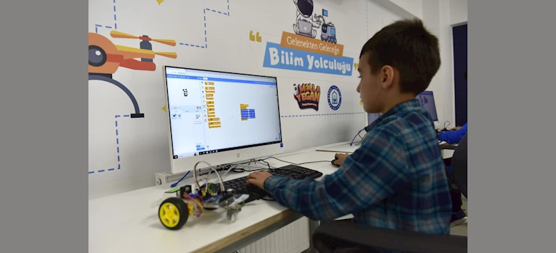 MOLLA YEGAN ÇOCUK ÜNİVERSİTESİ’NDE DERS ZİLİ ÇALDI