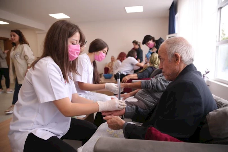 Eğitim Gören Büyüklere Alzheimer Yaşam Merkezi