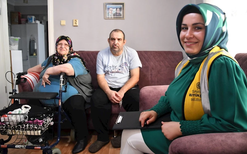 Sağlıklı yaşamaları için üniversiteyi bitirdi
