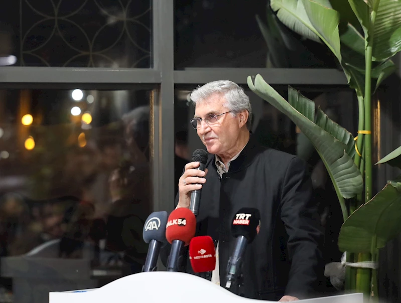 Başkan Yüce Şiir Meclisi’nde: “Şiir hissetmek, kalbe dokunmaktır”