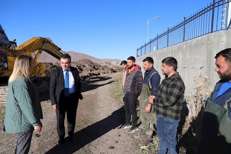 ARDAHAN BELEDİYE KANALİZASYON YENİLEME ÇALIŞMASI BAŞLATTI