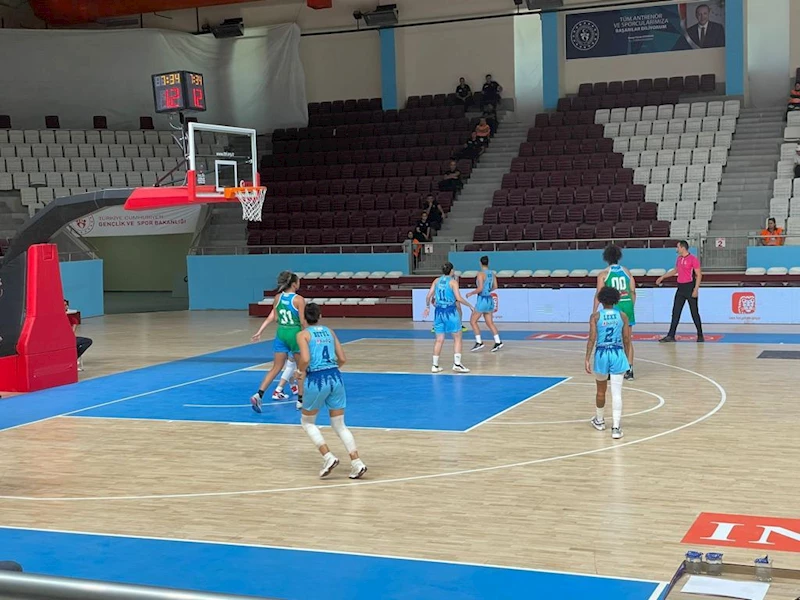 İZMİT’İN PERİLERİ, HATAY’I RAHAT GEÇTİ “104-70”