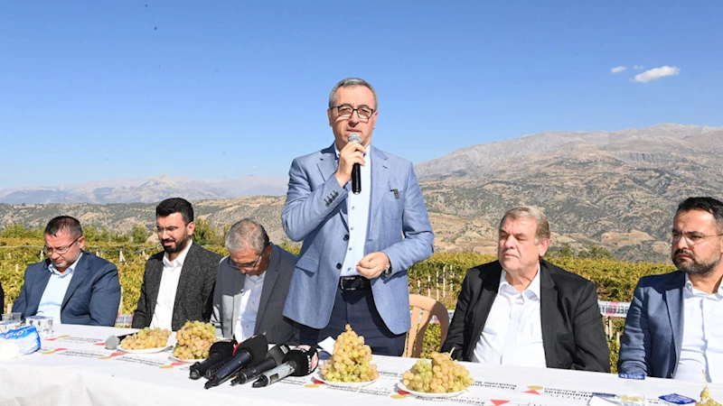 Başkan Güngör; “Bertiz Kabarcık Üzümü’nün Coğrafi Tescilini Aldık”