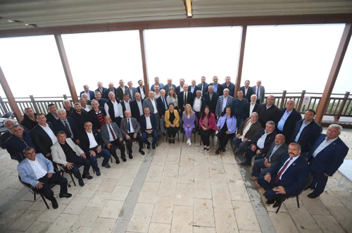 BAŞKAN ÖRKİ MUHTARLARLA BULUŞTU