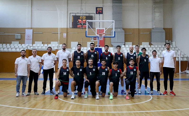 Büyükşehir basket hazırlık maçında Karamürselbey ile karşılaştı