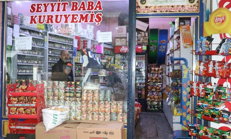 SİİRT BELEDİYESİ, ŞEHİR İÇİ ULAŞIMDA AKILLI KART DOLUM İMKÂNI SUNAN POZ CİHAZI BAYİLİĞİ VERİYOR
