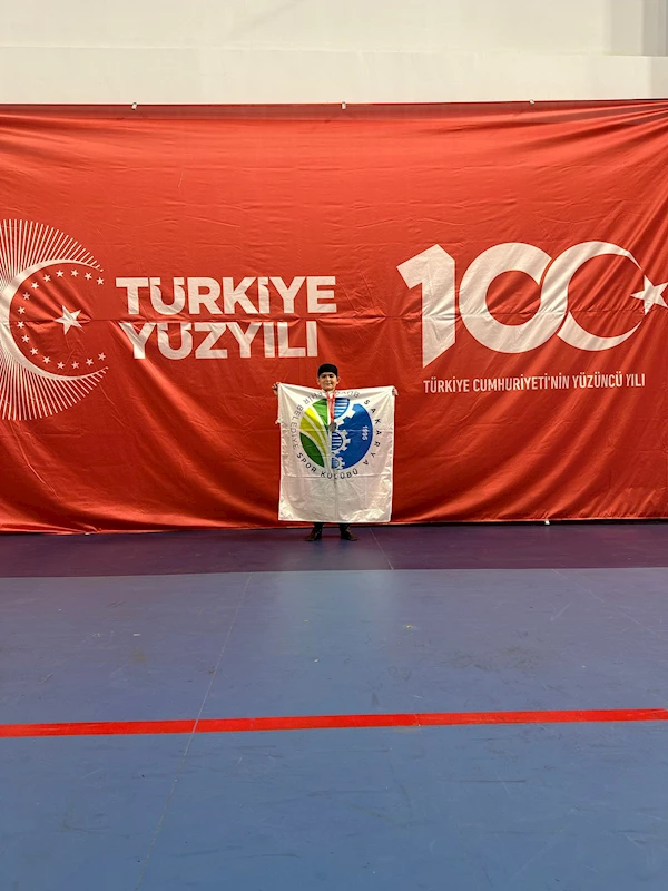 Büyükşehir’in minik sporcusundan derece geldi