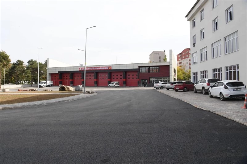 MUŞ BELEDİYESİ YENİ İTFAİYE HİZMET BİNASI TAMAMLANMA AŞAMASINA GELDİ