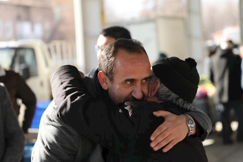 Biz her insanın kaderini kendi çabasına bağlı kıldık.