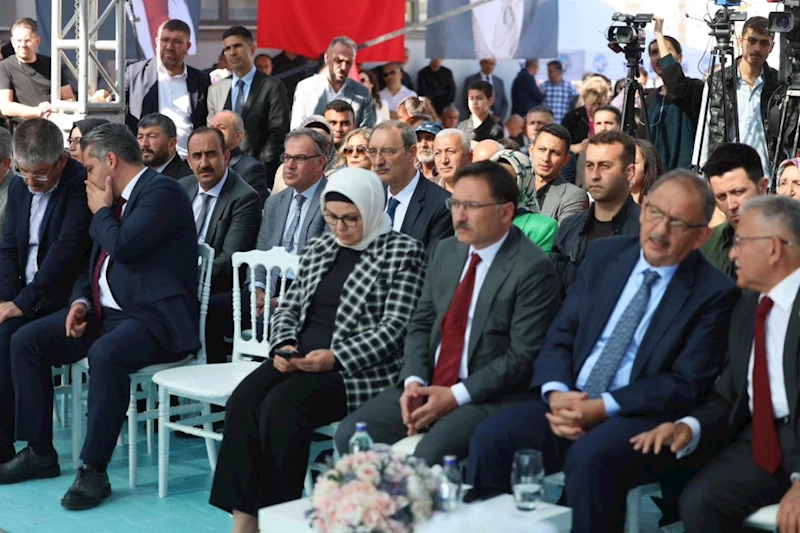 Belediye Başkanımız Av. Mustafa İlmek Talas ilçesinde Çevre Şehircilik ve İklim Değişikliği Bakanımız Sn. Mehmet Özhaseki