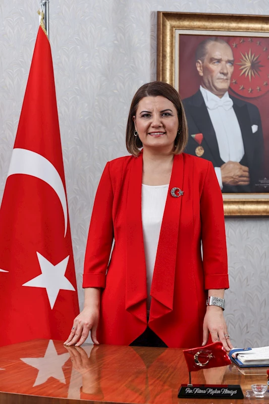 HÜRRİYET: CUMHURİYETİN KANATLARI ALTINDA NİCE 100 YILLARA!